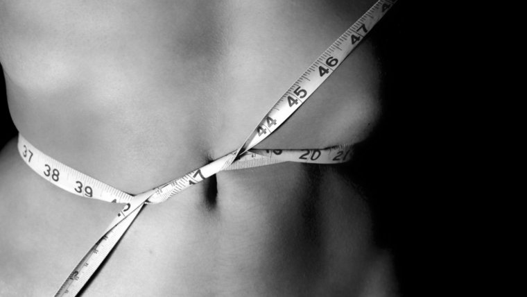 La anorexia también se relaciona con una percepción problemática de la imagen corporal.