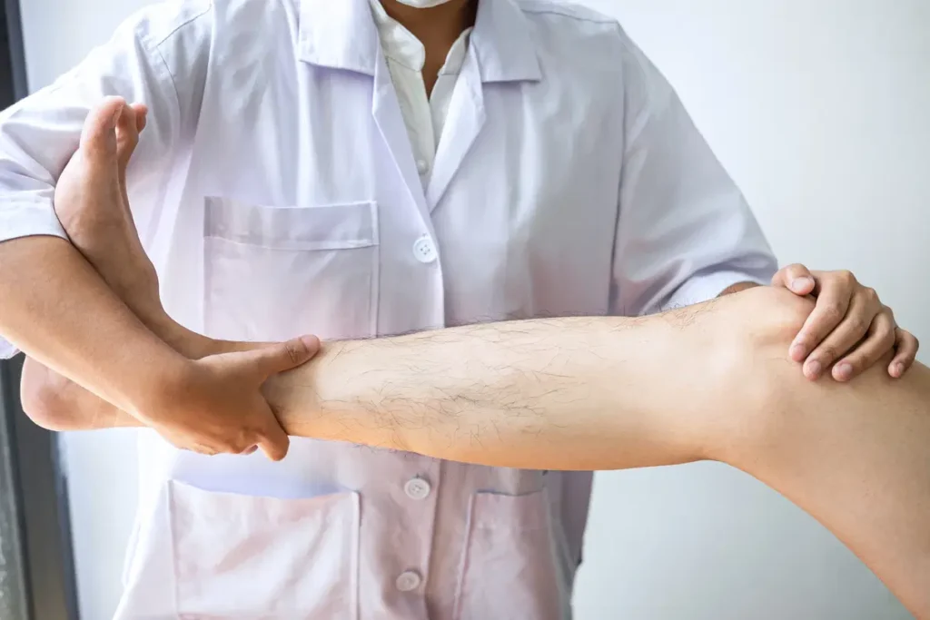 Esguinces: MedlinePlus enciclopedia médica