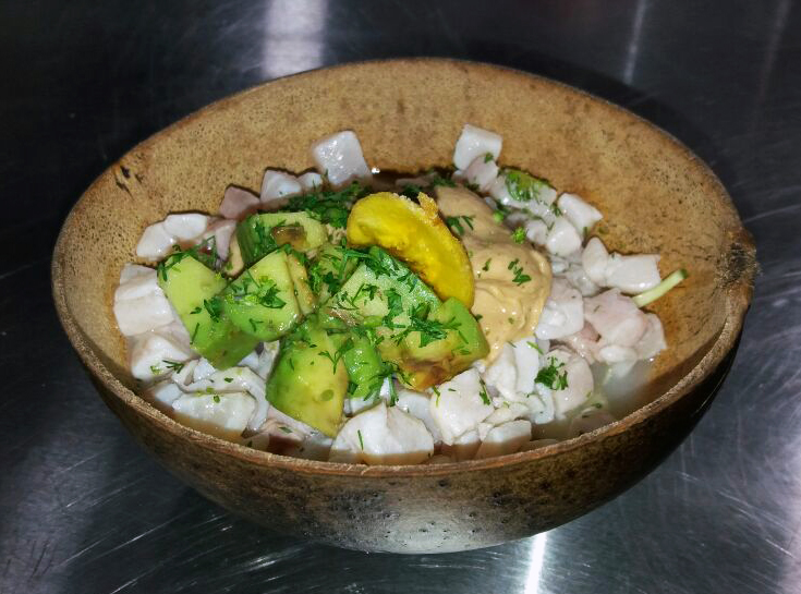 El cangrejo y otros mariscos son ingredientes típicos del ceviche.
