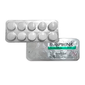 La aspirina sirve para combatir síntomas de dolor y fiebre.